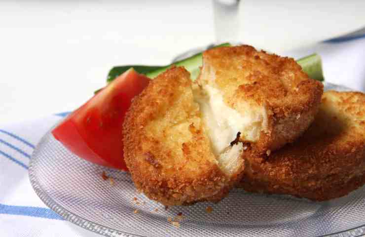 mozzarella in carrozza panata