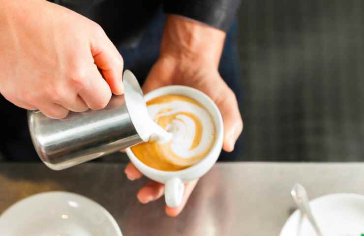 come si fa il cappuccino