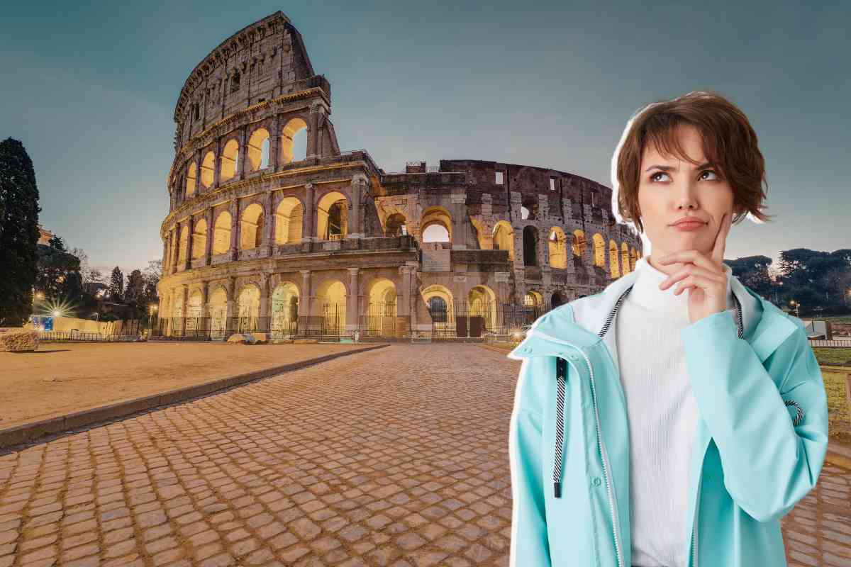 Strada di Roma verso il Colosseo